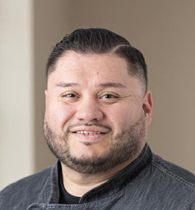 Joshua Alvarado headshot